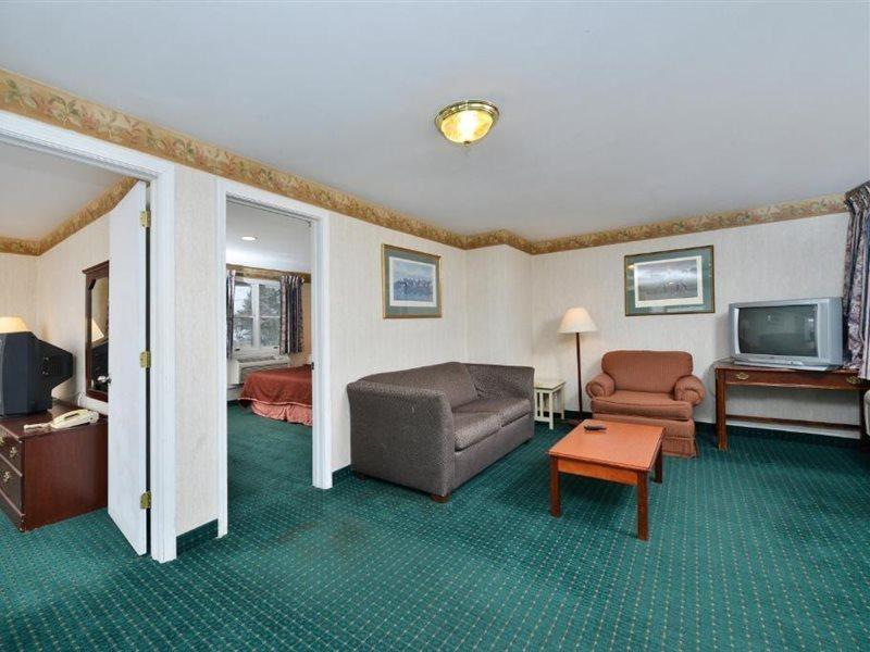 Travelodge By Wyndham Great Barrington Berkshires Exterior foto
