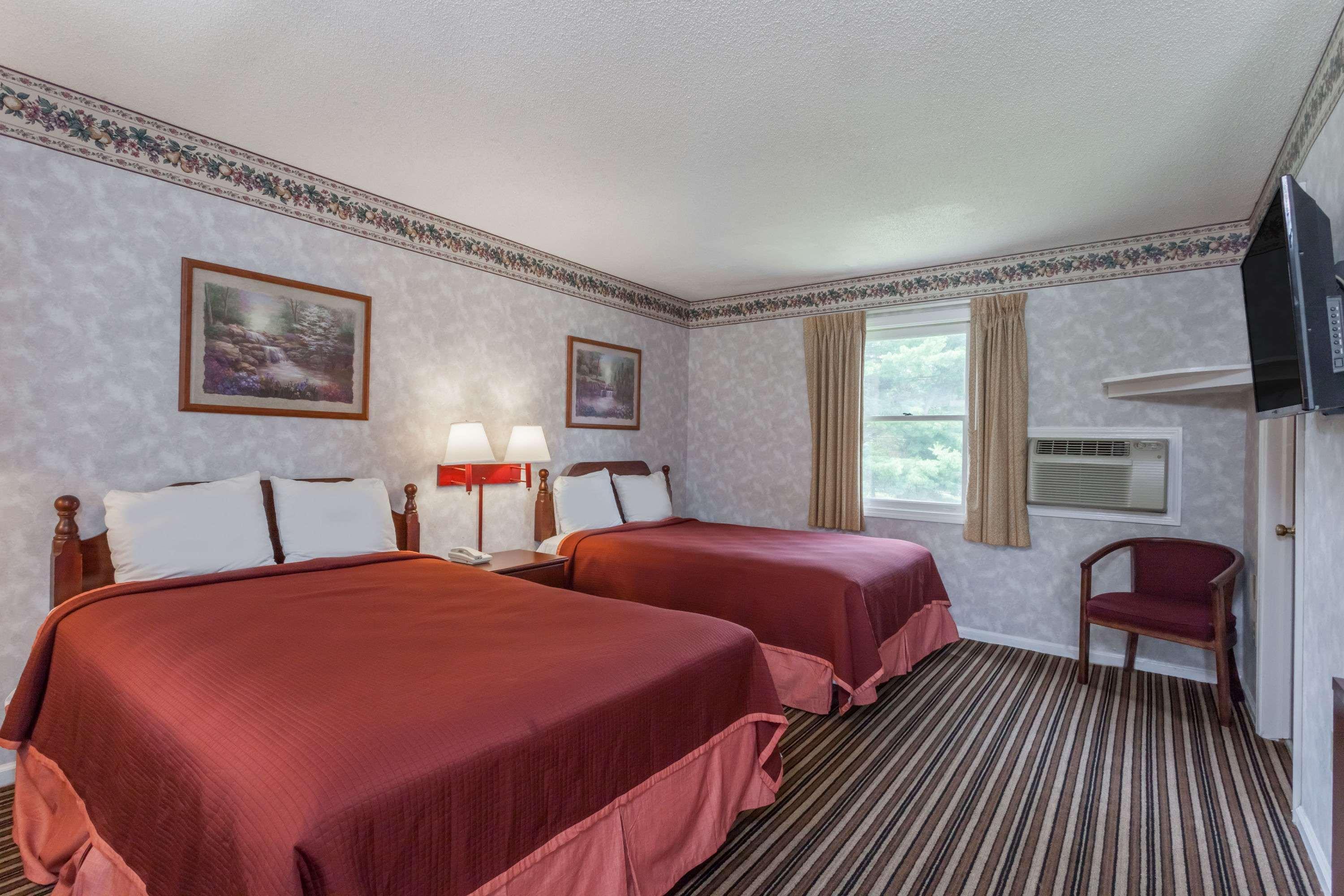 Travelodge By Wyndham Great Barrington Berkshires Exterior foto